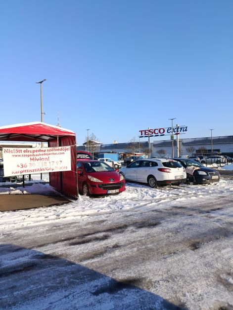 szelvedo-repedes-megallitasa-szeged-tesco.jpg.jpg
